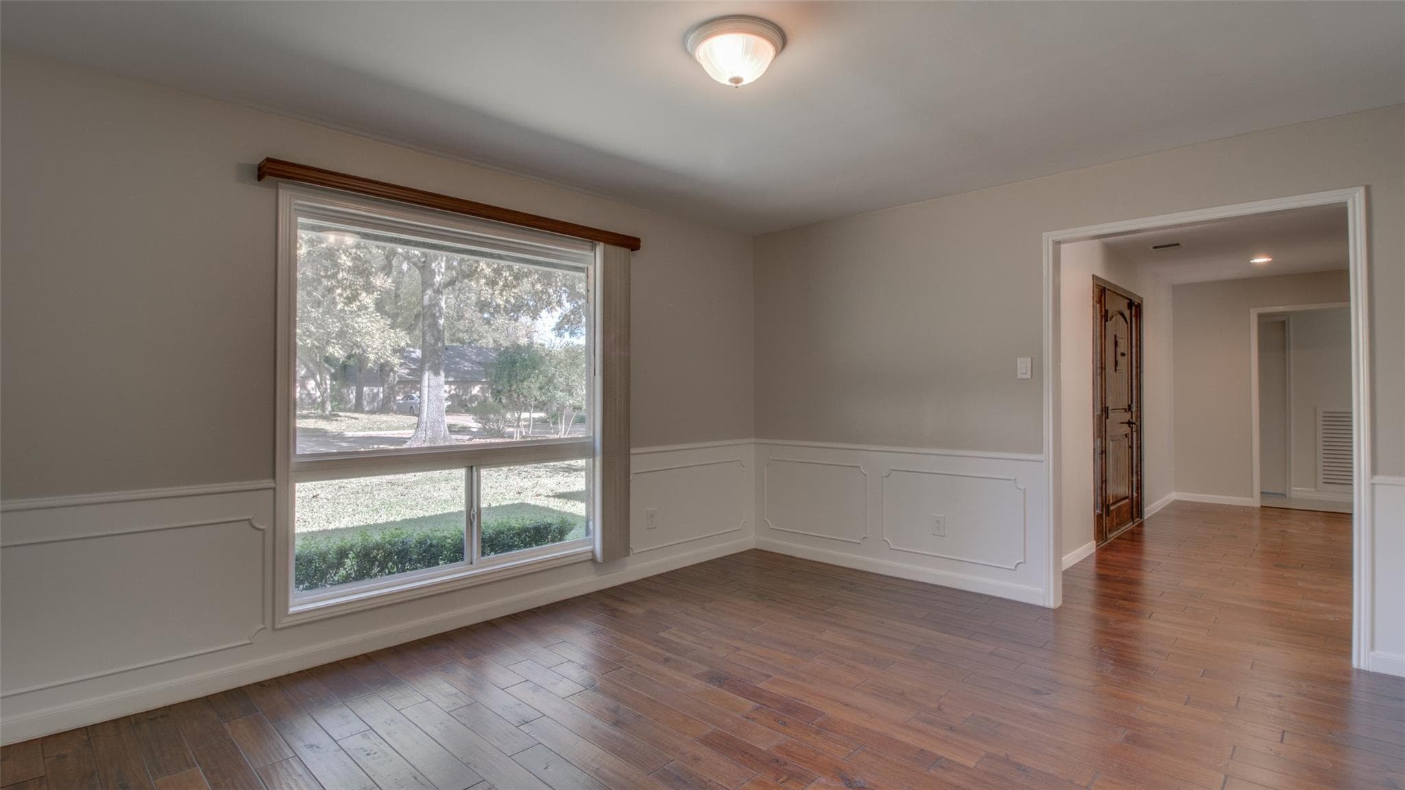 Hilshire Green Dining Room - Before