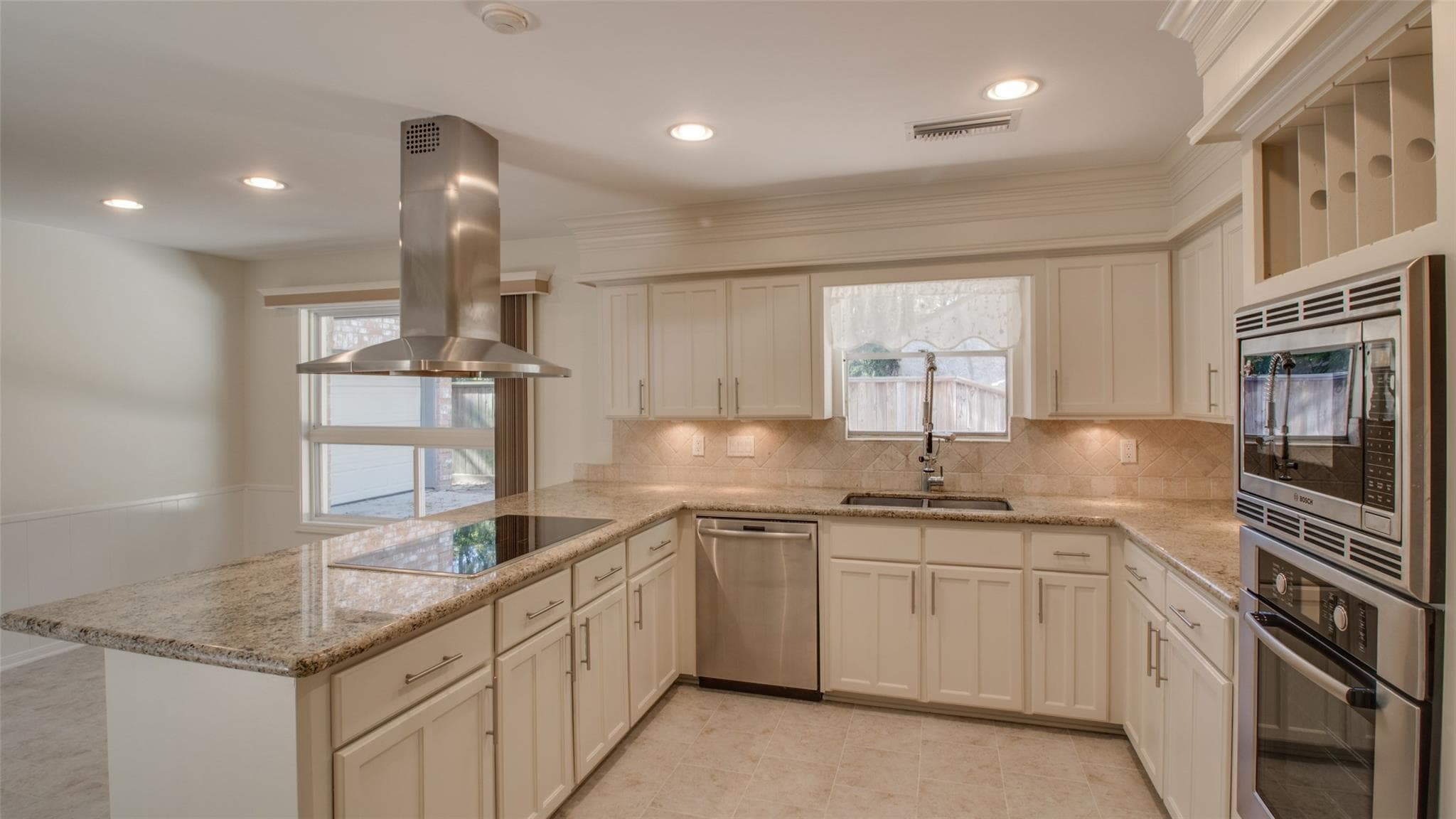 Hilshire Green Kitchen - Before